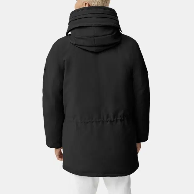 Canada Goose FW22 Expedition Fusion FitLogo