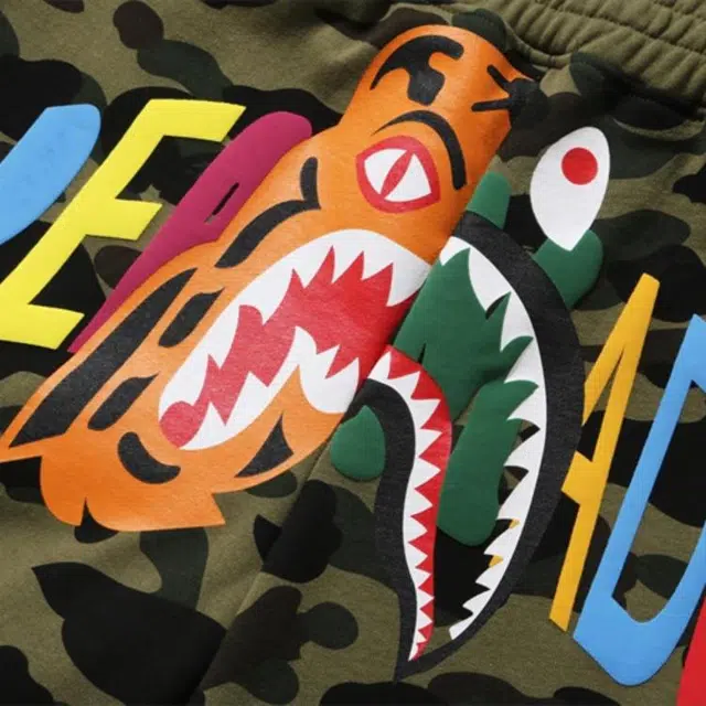 A BATHING APE x READYMADE