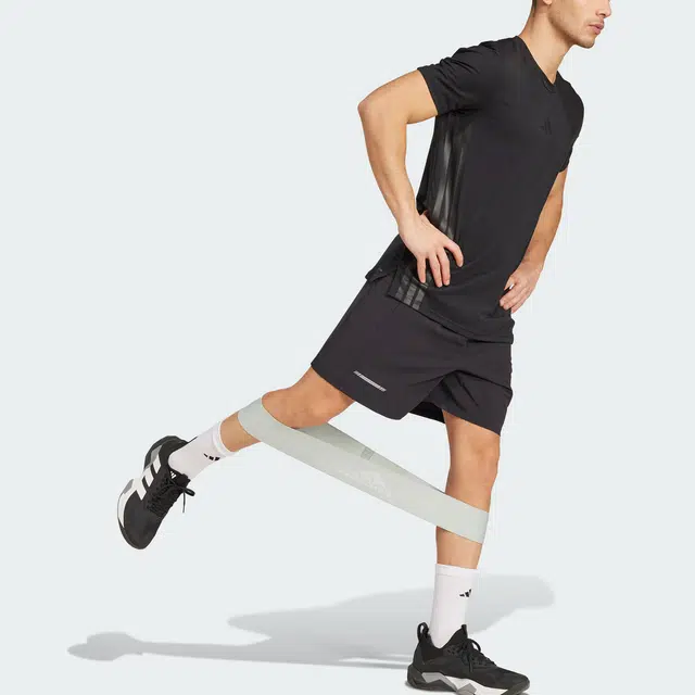 adidas ESSENTIALS SS25