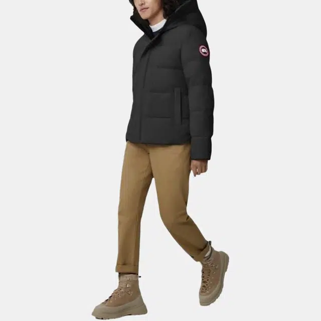 Canada Goose FW22 MacmillanLogo