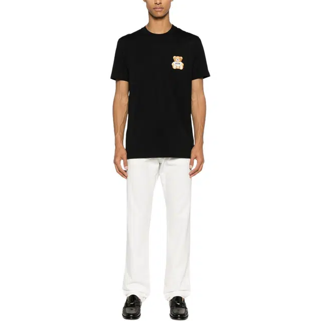 MOSCHINO T