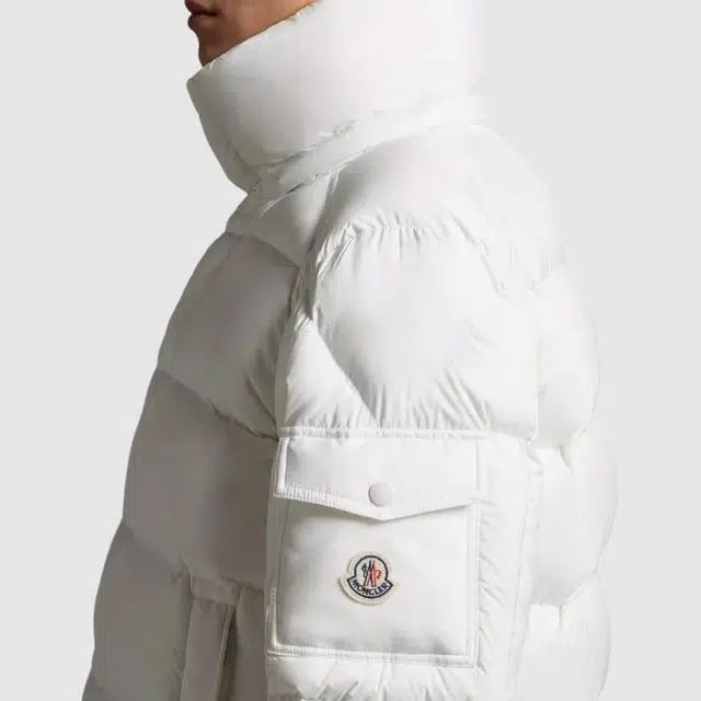 Moncler Vezere Short Down Jacket