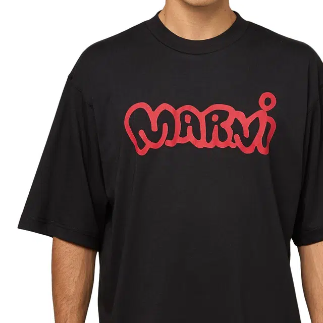 MARNI T