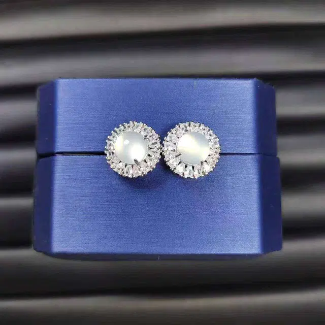 识恩 白月光轻奢复古国风气质民族风汉服优雅小众清冷高级感温婉细腻#好运 玉髓 耳钉 女款