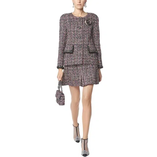 CHANEL 19P