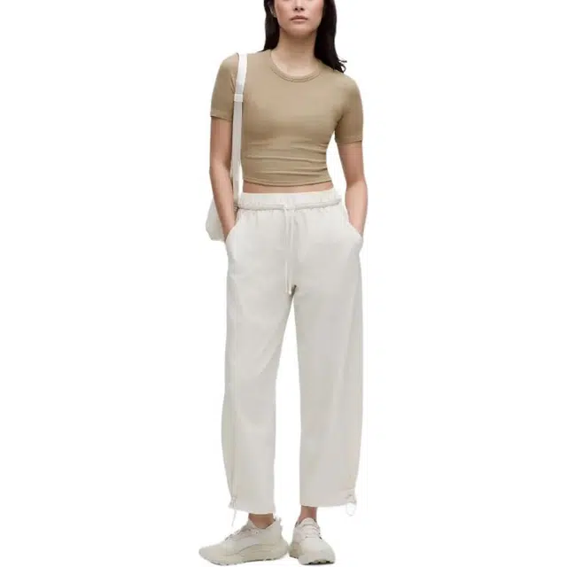 lululemon Hold Tight T