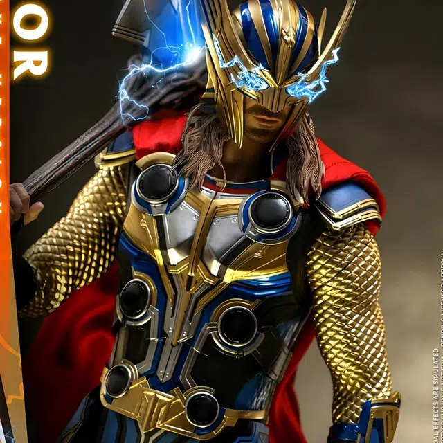 Hot Toys 16 4 32cm