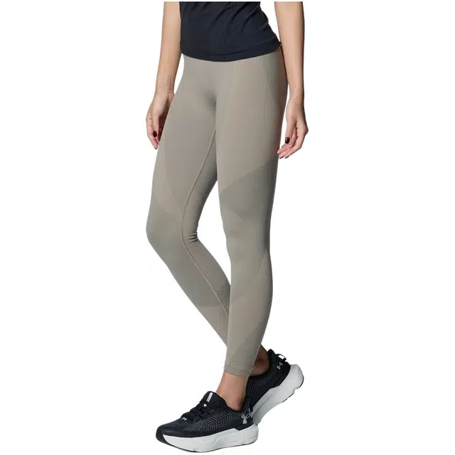 Under Armour UA Vanish Elite logo