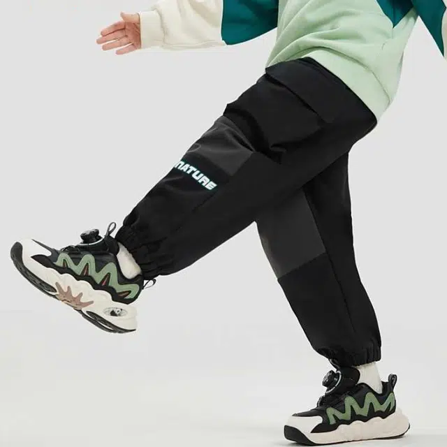 中小童 安踏儿童 简约百搭休闲字母保暖针织运动裤 梦幻黑