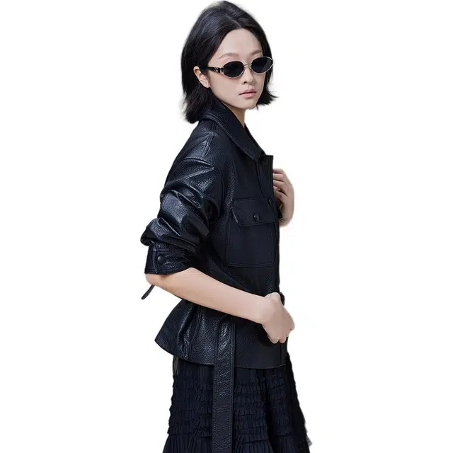 美洋 真皮简约腰带翻领排扣夹克 女款
