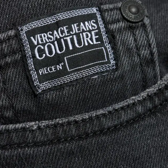 VERSACE JEANS COUTURE SS25