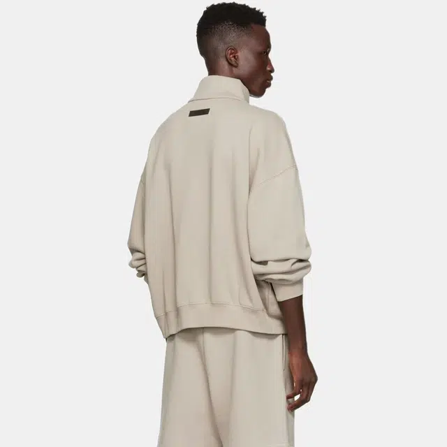 Fear of God Essentials FW22 Fullzip jacket Smoke Logo