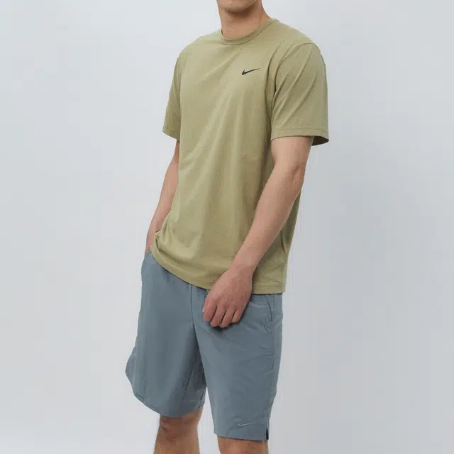 Nike Dri-FIT UV Hyverse T