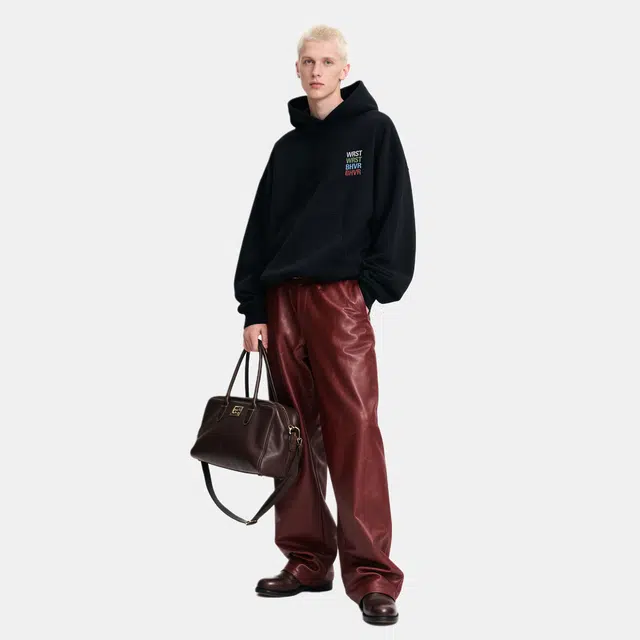 WRSTBHVR PIONEER LOGOclean fit
