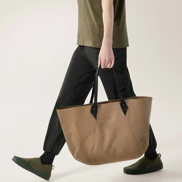 Arcteryx Carrier 45L Tote