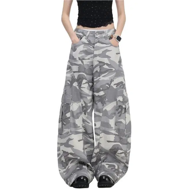 思蓓儿 美式高街迷彩微弯刀女春秋季宽松显瘦显高牛仔裤 女款