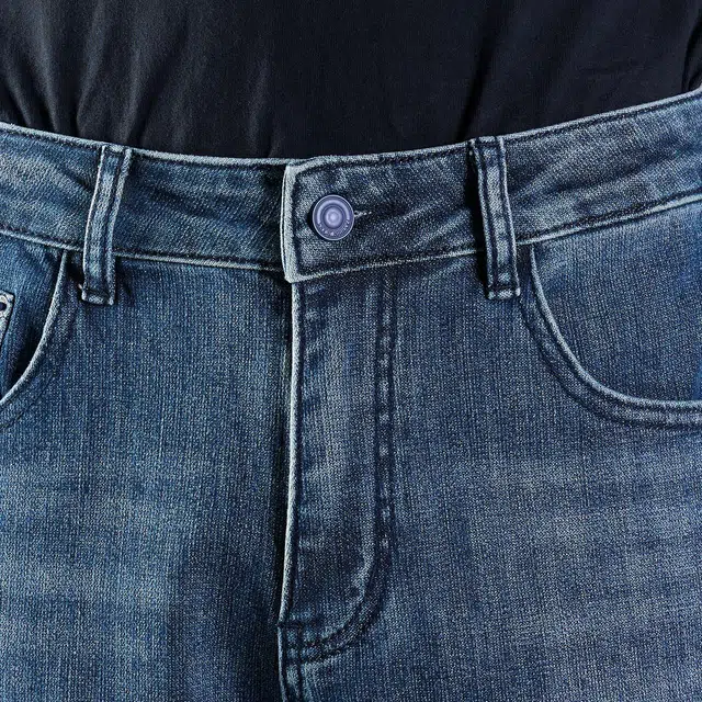 Lee Cooper