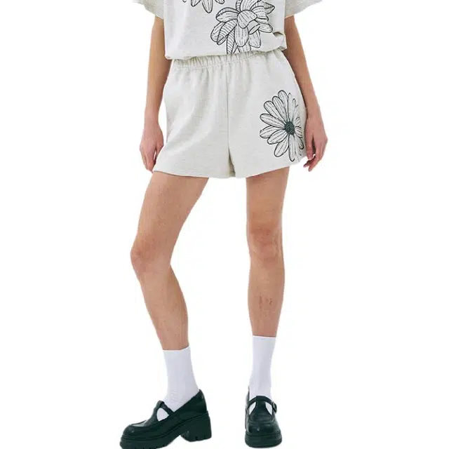 MARDI MERCREDI SS25 SWEAT SHORTS FLOWER_OATMEAL BLACK