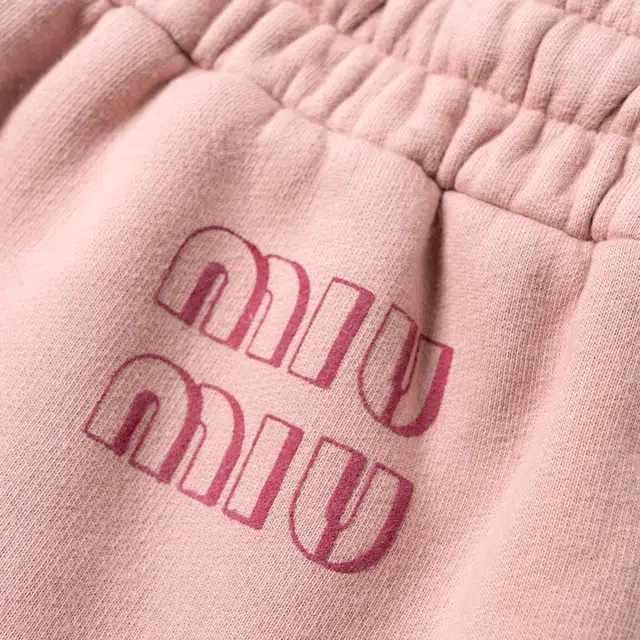 MIU MIU LogoA