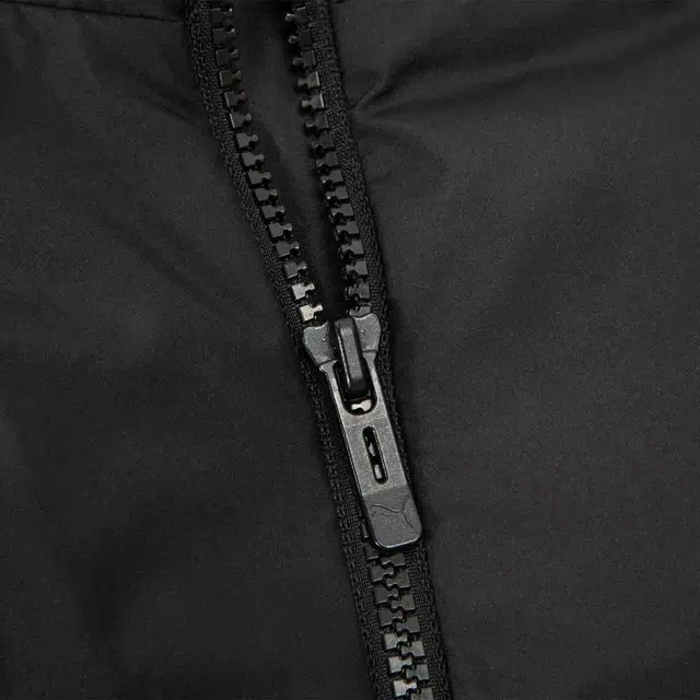 PUMA IG CAT Hooded Down Puffer Jacket Black