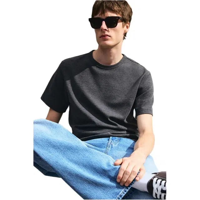 HM T