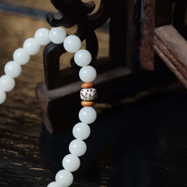 爵倾 黄杨梅花两圈款 白玉菩提 珠串 男女同款情侣款