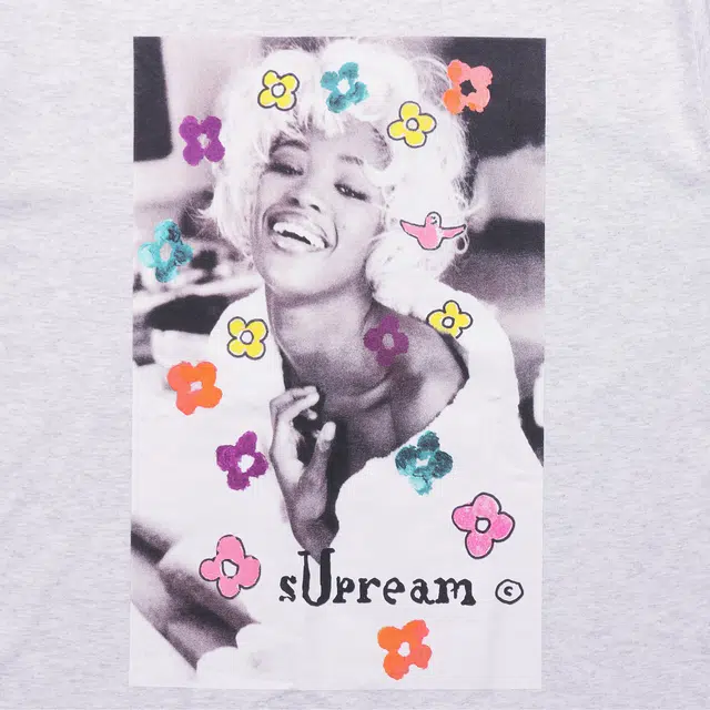 Supreme SS20 Week 1 Naomi Tee T