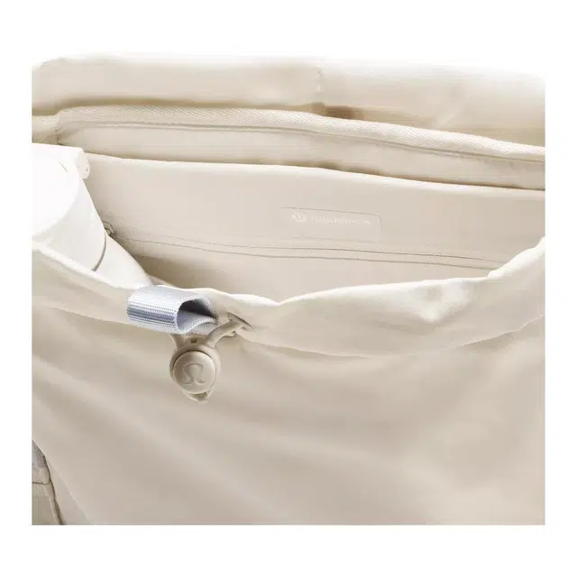 lululemon Wunderlust 14L