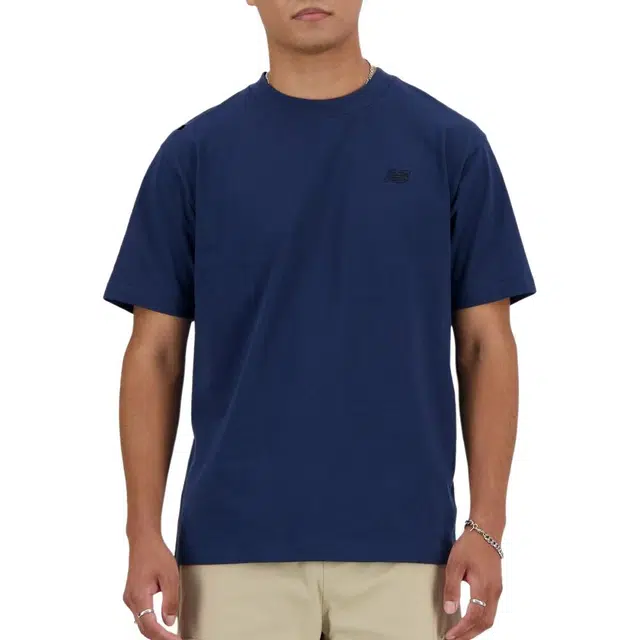 New Balance logo T