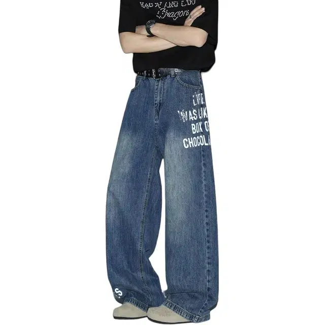 M JEANS STUDIOS 7