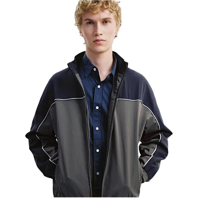 URBAN REVIVO UR