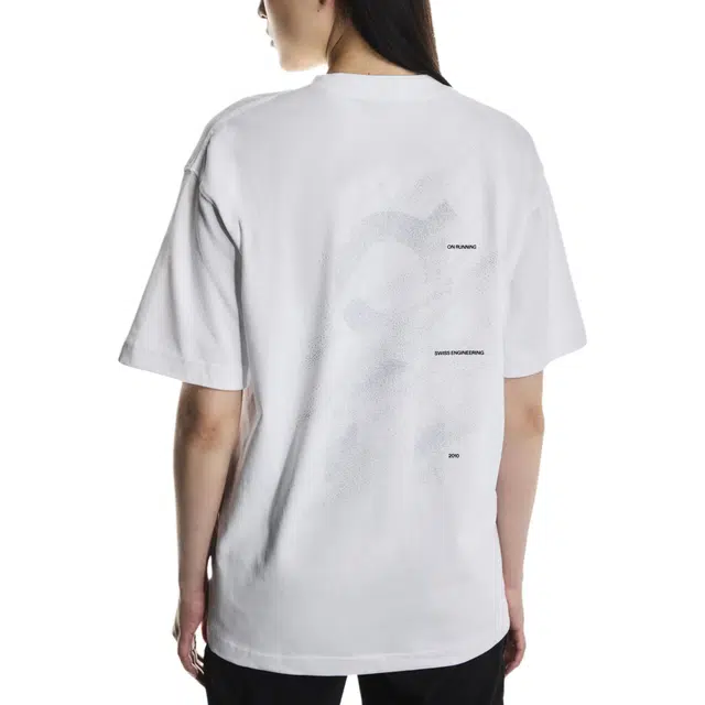 On Club Graphic T