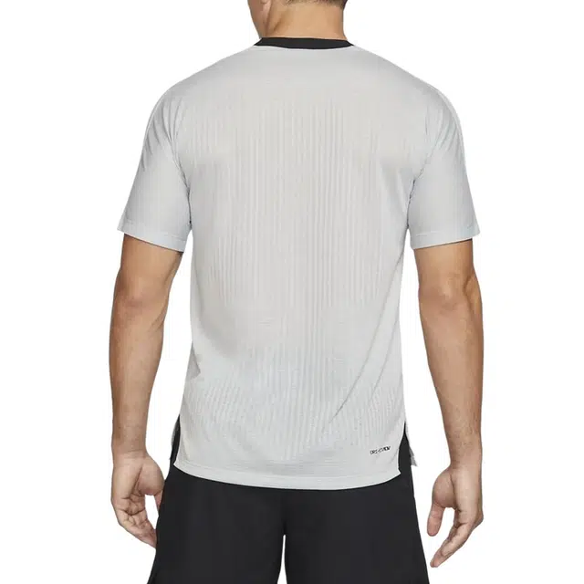 Nike ProDri-FIT ADV T