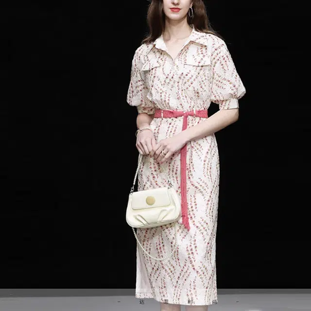 达菲时尚 印花刺绣灯笼袖短袖连衣裙 玫红