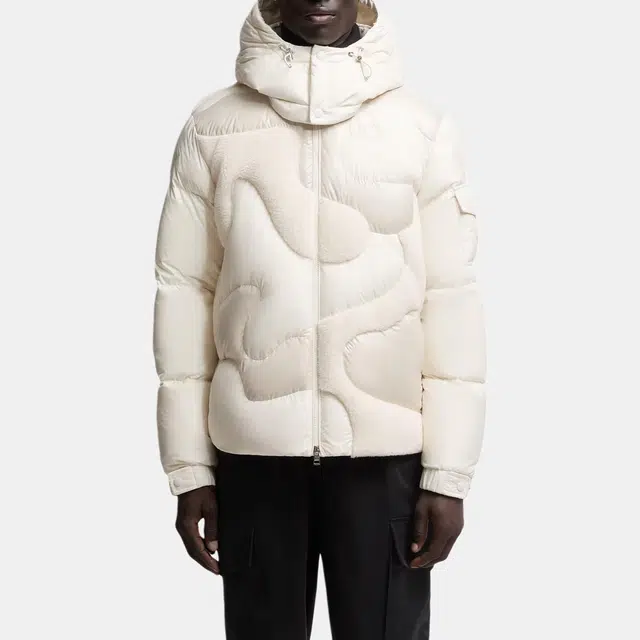 Moncler Candes Hooded Teddy Intarsia Short Down Jacket