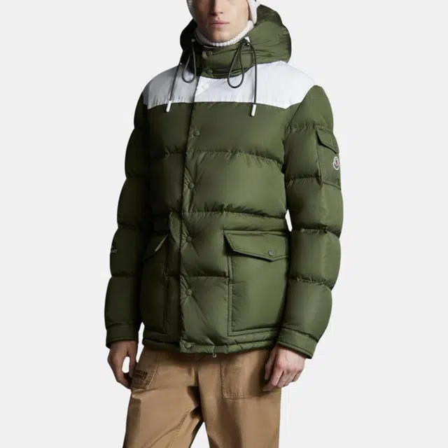 Moncler SS22