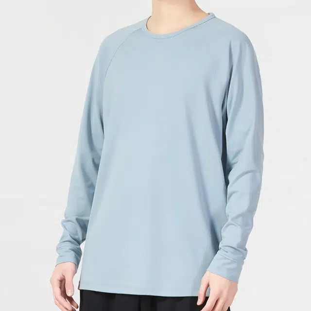 Under Armour T