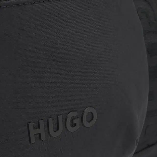 HUGO BOSS