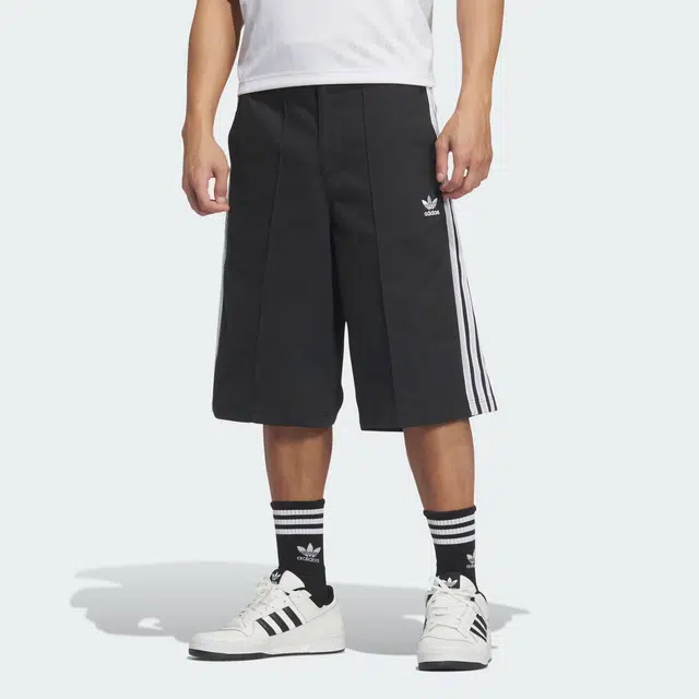 adidas originals Bermuda SS25 SHORTS logo