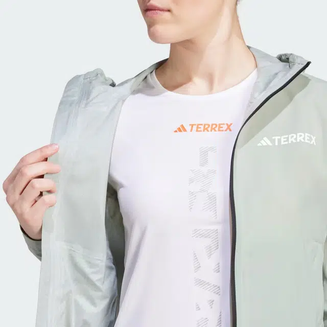 adidas Terrex Xperior 2.5l Light Rain.Rdy Jacket Logo