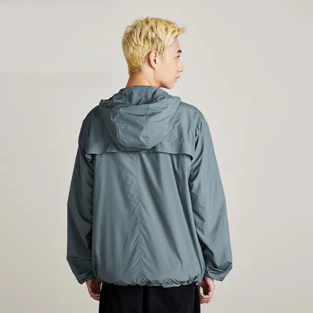 华人青年 纯色连帽薄款防晒服 男女同款 灰绿色
