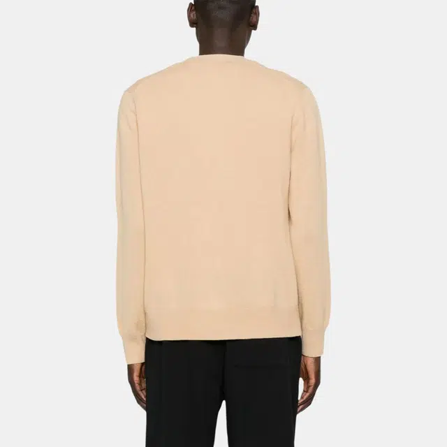 Acne Studios V