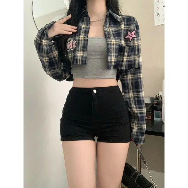 YICHEN A