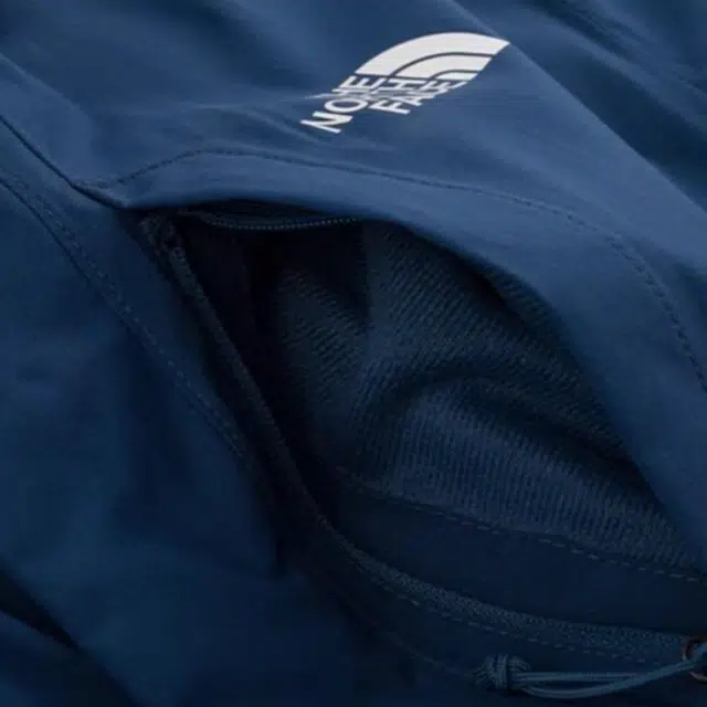 THE NORTH FACE