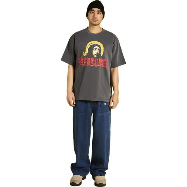 PLEASURES T