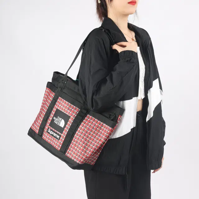 Supreme x The North Face Tote Bag