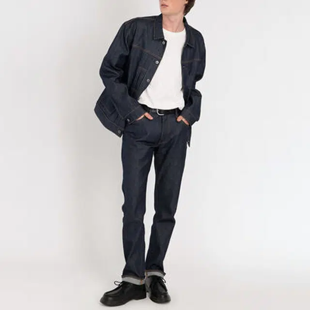 Levis