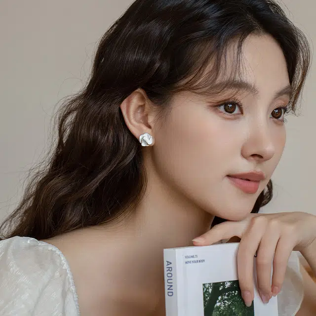 韵系 甜美山茶花 铜镀金 耳环 女款
