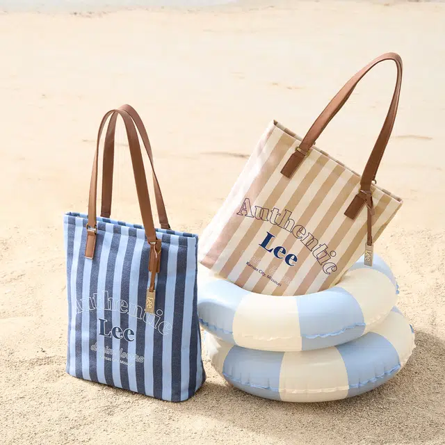 Lee Daily Tote ins