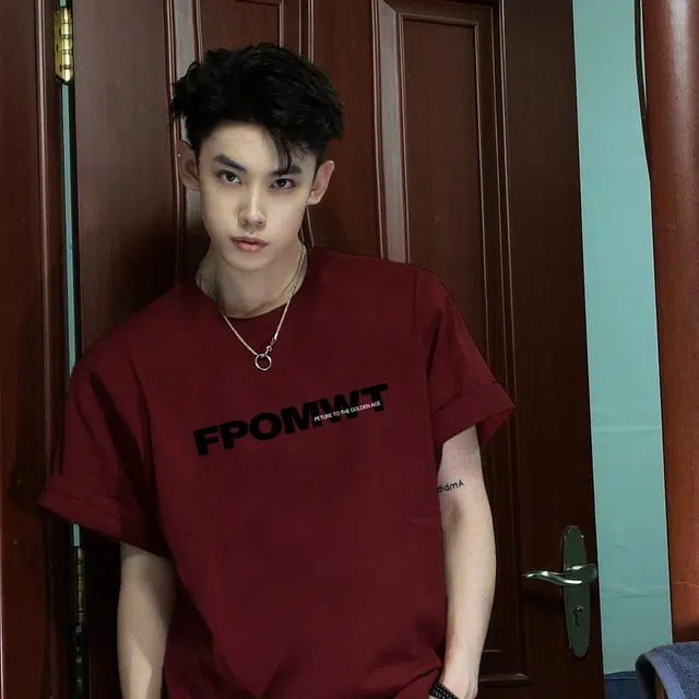 HIPHOPPUNKS T